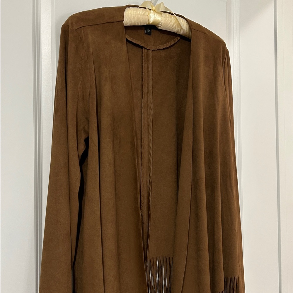 Marc New York western Fringed Cowgirl Poncho wrap faux suede BoHo Cape NWT - Picture 5 of 14